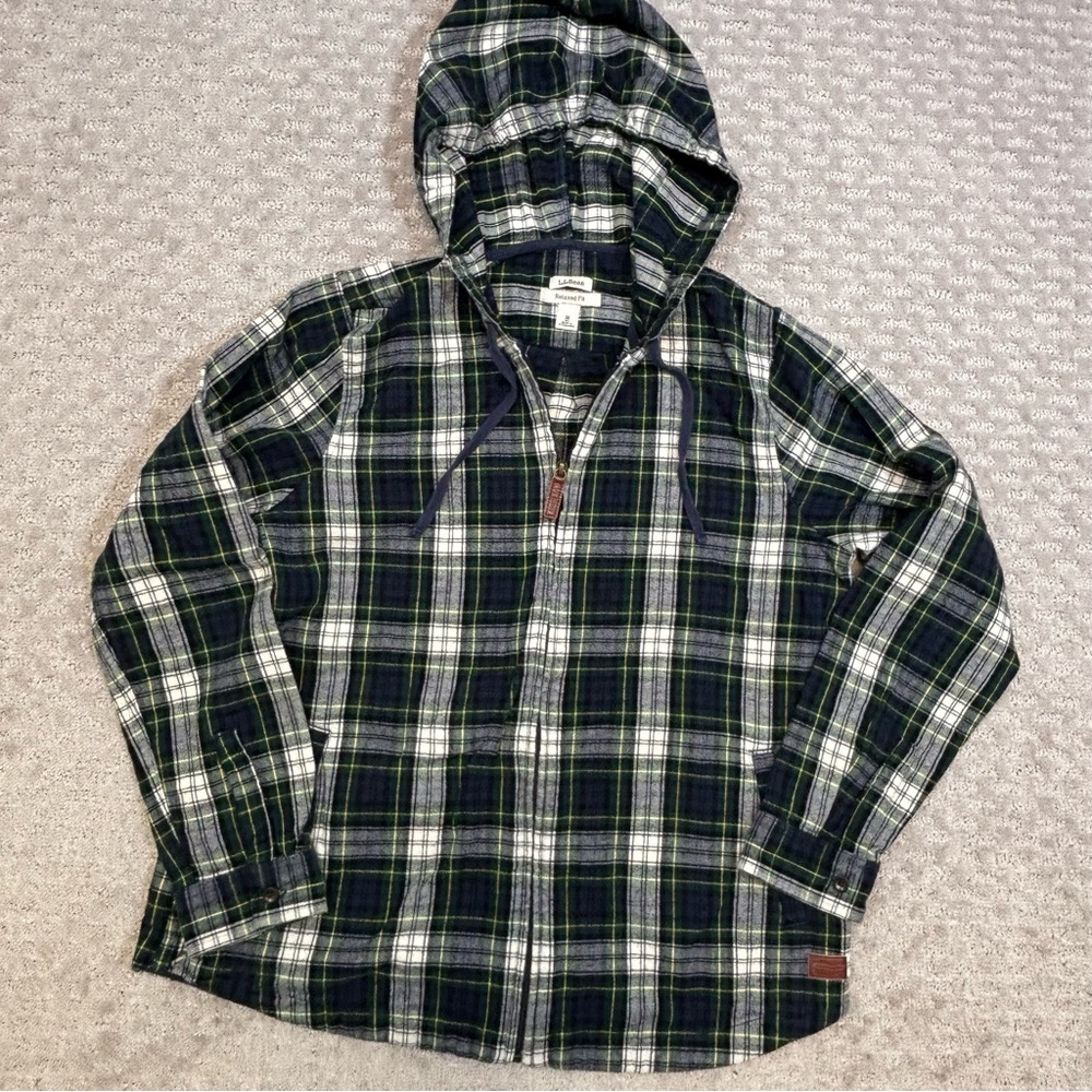 L.L. Bean Jacket Womens Medium  Hooded Flannel Shirt‎ Blue White Plaid Zip